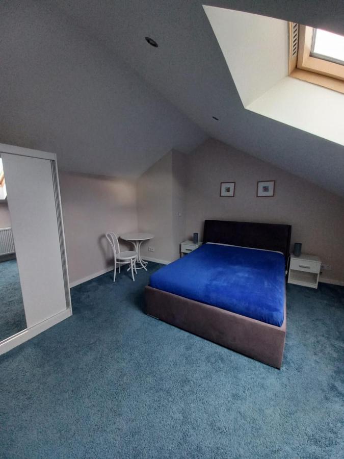 Apartament Osiedle Burco 尤斯托尼莫斯基 外观 照片