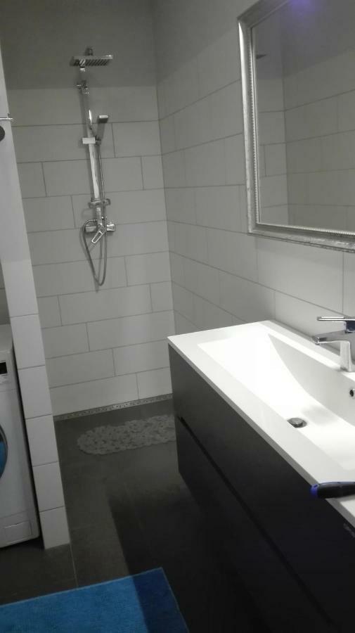 Apartament Osiedle Burco 尤斯托尼莫斯基 外观 照片